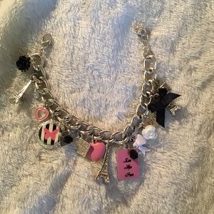 Charm bracelet